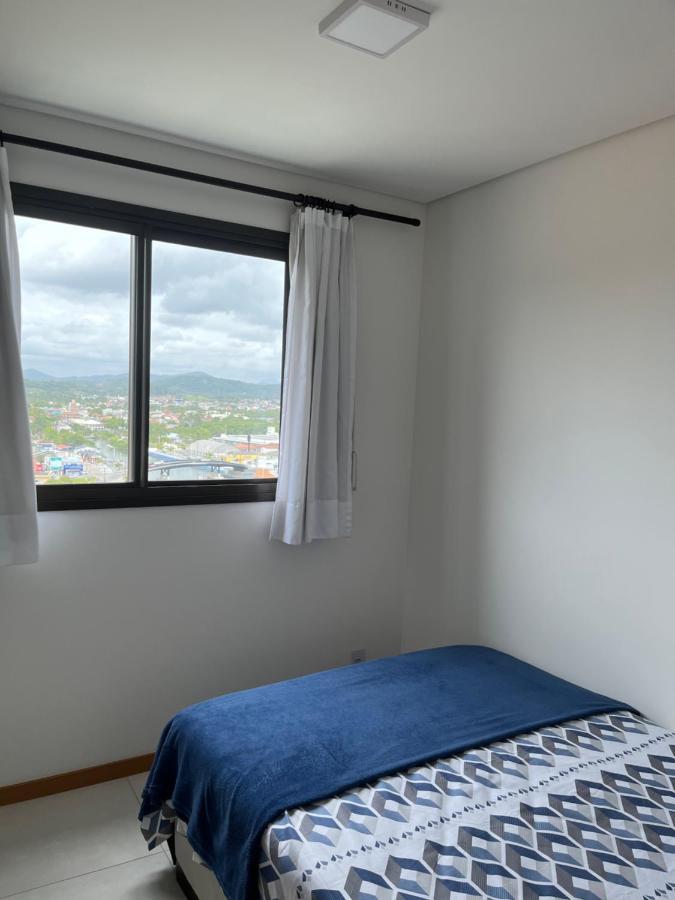 Apartamento Novo Frente Mar Com Piscina Em Home Club Penha  Exterior foto